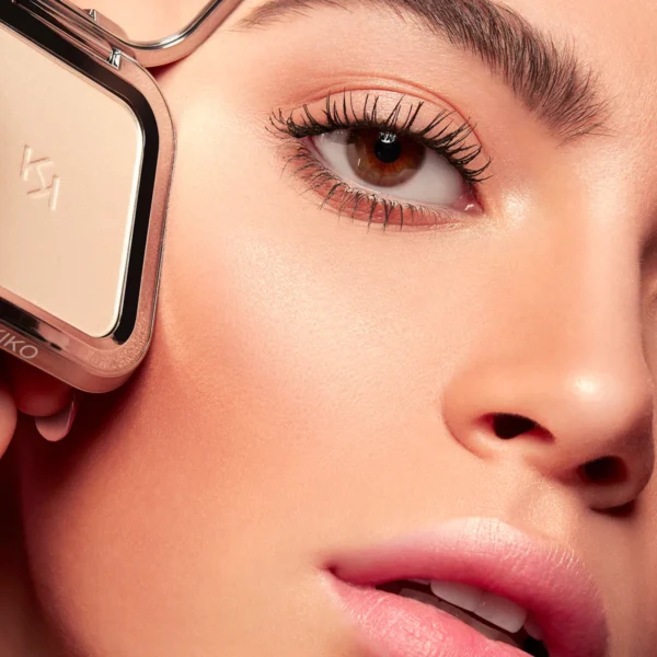 Glow Highlighting Powder